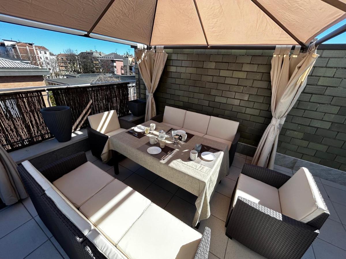 R39 Attic With Terrace And Private Parking Apartment มิลาน ภายนอก รูปภาพ